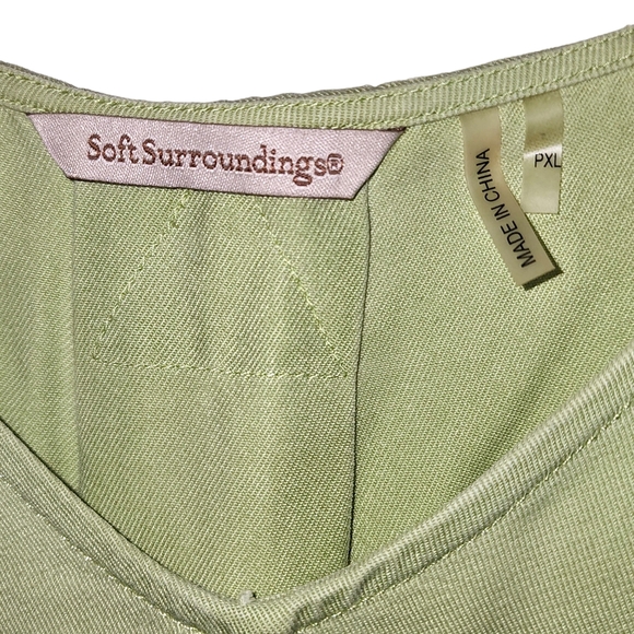 Soft Surroundings Tencel Margarita Green With Roll Tab Sleeves - Picture 5 of 8